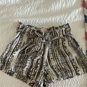 April Kiss Mom shorts